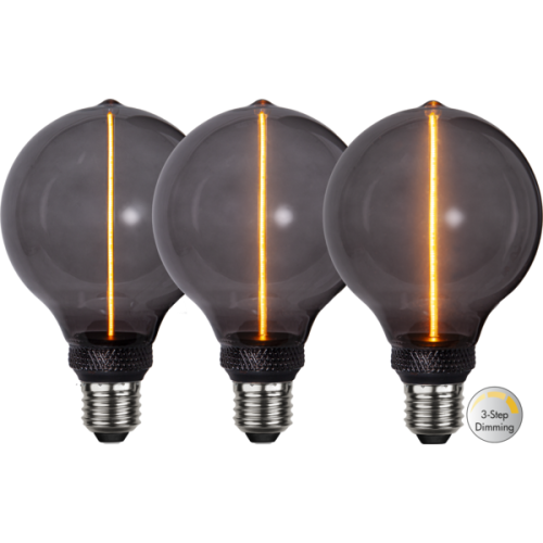 Dekoracyjne żarówki LED E27 z dymionym szkłem i pionowym filamentem LED prezentujące trzy poziomy jasności światła z funkcją 3-Step Dimming na czarnym tle produktowym.