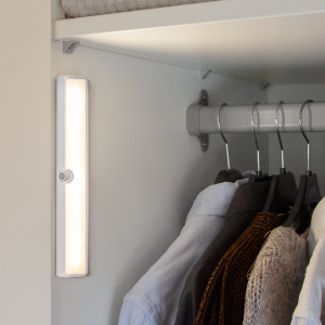Lampka LED FUNCTIONAL na baterie i USB 3-stopnie mocy