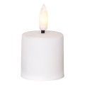 Świeczka LED w kolorze białym, imitująca naturalny płomień, widok z przodu.