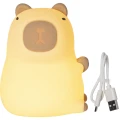 Lampka nocna kapibara z ciepłym światłem i kablem USB-C w zestawie.