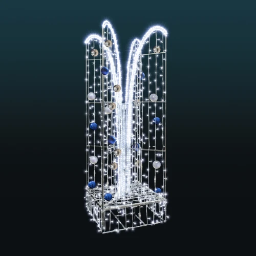 Fontanna 3D LED z dekoracyjnymi bombkami i białym oświetleniem LED. Elegancka dekoracja świąteczna do parków, rynków, deptaków, galerii handlowych, hoteli oraz przestrzeni miejskich i komercyjnych.