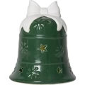 Zielony ceramiczny świecznik w kształcie dzwonka z białą kokardą oraz dekoracyjnymi wycięciami w formie gwiazdek i śnieżynek. Zdjęcie produktowe prezentuje wzór i błyszczące wykończenie ceramiki.