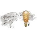 Biała girlanda ogrodowa z gniazdami E27 i żarówką LED ST64 3,2W 2100K z serii Decoled Amber. Żarówka o spiralnym żarniku i bursztynowym szkle emituje ciepłe światło.