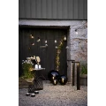 Lampa ogrodowa ORBY E27 z dymionym kulistym kloszem, przeznaczona do oświetlenia przestrzeni zewnętrznych.
