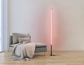 Lampa PICACHA RGB z wysokim prostym panelem LED, czarną dolną częścią konstrukcji i płaską podstawą.