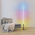 Lampa podłogowa PICACHA LED RGB z pionowym profilem świetlnym, emitująca wielokolorowe światło w odcieniach niebieskiego, różowego i żółtego.