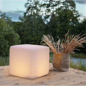 Dekoracja ogrodowa Kostka LED RGB-W 40 cm na pilota TWILIGHTS akumulatorowa