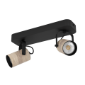 Dwupunktowy reflektor sufitowy LED CAYUCA 2x3W z czarną metalową belką, drewnianym elementem i dwiema regulowanymi oprawami.