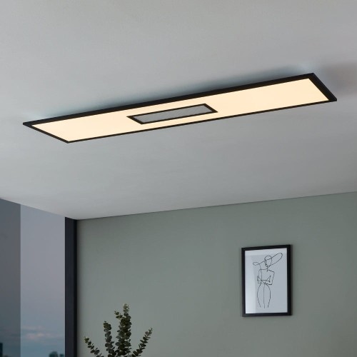 Prostokątna lampa sufitowa LED BORDONARA 35W z czarną ramą i jasnym panelem, zamontowana na suficie w nowoczesnym wnętrzu.