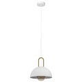 Lampa wisząca CALMANERA z białym metalowym kloszem o zaokrąglonej formie, mosiężnym elementem i jasnym przewodem zawieszenia.