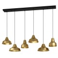 Lampa wisząca SAVARNA z sześcioma złotymi metalowymi kloszami o geometrycznej formie, rozmieszczonymi na różnych wysokościach pod czarną podłużną podsufitką.