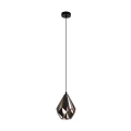 Lampa wisząca CARLTON 1 z pojedynczym ażurowym kloszem o diamentowym kształcie, wykonanym z czarnego metalu z miedzianymi powierzchniami wewnętrznymi.