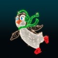 Iluminacja Pingwin na Łyżwach 2D – dekoracja LED o wysokości 240 cm, przedstawiająca pingwina w zimowej scenerii, z zielonym szalikiem i czerwonymi łyżwami, rozświetlona tysiącami diod LED.