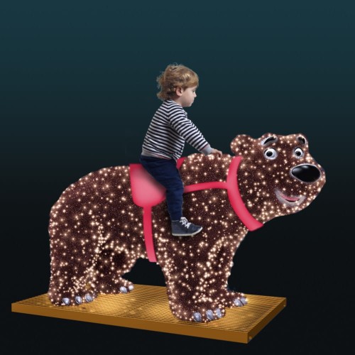 Niedźwiedź Brunatny 3D LED o wysokości 1,5 m i długości 2,6 m z 640 punktami świetlnymi. Dekoracja świąteczna z efektem migoczących diod, stworzona jako atrakcja do sesji zdjęciowych.