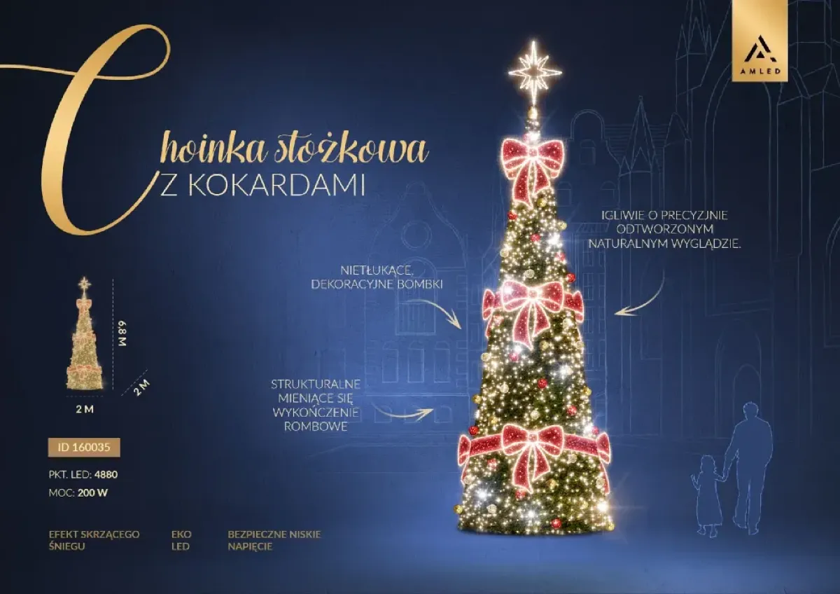 Stożkowa choinka LED o wysokości 6,8 m ozdobiona czerwonymi kokardami, bombkami i migoczącym światłem. Gęste, zielone igliwie i dekoracyjna struktura z rombowym wykończeniem. Tło nocne z konturami zabudowy miejskiej.