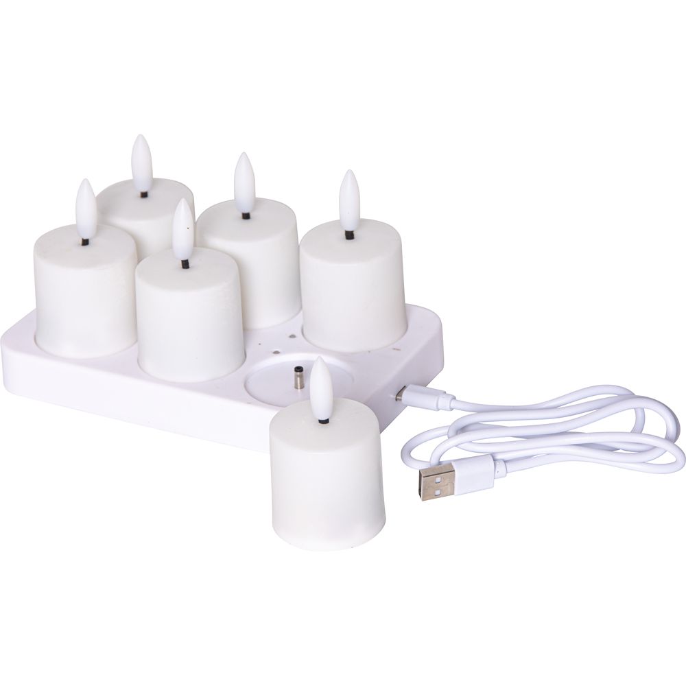 Komplet 6 świeczek LED z ładowarką USB, widok z kablem do ładowania.