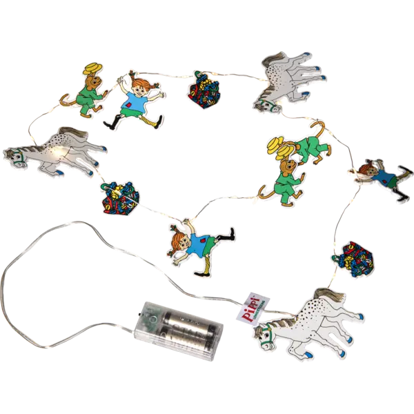 Girlanda świetlna Pippi z kolorowymi zawieszkami przedstawiającymi bohaterów i elementy z bajki, połączona delikatnym przewodem z punktami LED, tworzy dekoracyjny i przytulny efekt świetlny.