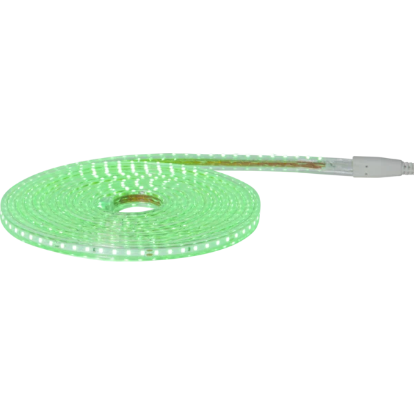 Elastyczna taśma LED w kolorze zielonym, zwinięta w krąg, z gęstym rozmieszczeniem diod, zakończona białą wtyczką zasilającą.